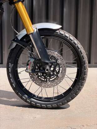 TRIUMPH-SCRAMBLER 1200 XE-2024