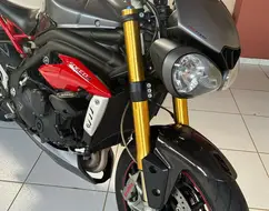 TRIUMPH SPEED TRIPLE R TRIUMPH SPEED TRIPLE R