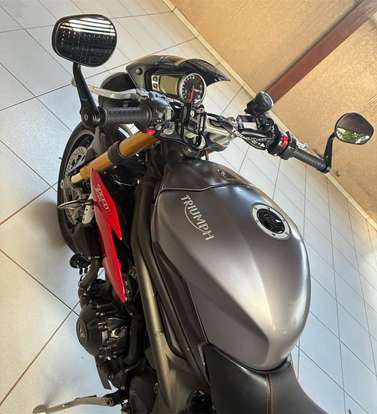 TRIUMPH-SPEED TRIPLE R-2017