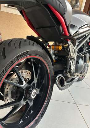 TRIUMPH-SPEED TRIPLE R-2017