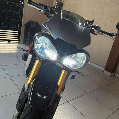 TRIUMPH-SPEED TRIPLE R-2017