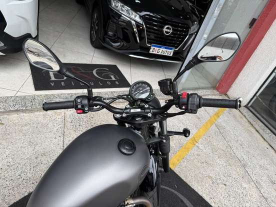 TRIUMPH-STREET SCRAMBLER-2020