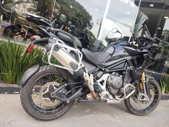 TRIUMPH-TIGER 1200 BLACK EDITION-2024