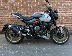 TRIUMPH TRIDENT 800 TRIUMPH TRIDENT 800