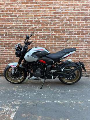 TRIUMPH-TRIDENT 800-2026