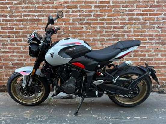 TRIUMPH-TRIDENT 800 TRIUMPH-TRIDENT 800-2026