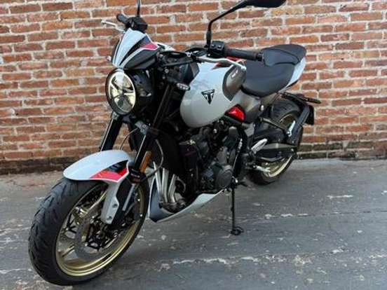 TRIUMPH-TRIDENT 800 TRIUMPH-TRIDENT 800-2026