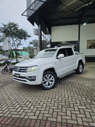 VOLKSWAGEN AMAROK 2.0 HIGHLINE 4X4 CD 16V TURBO INTERCOOLER DIESEL 4P AUTOMÁTICO