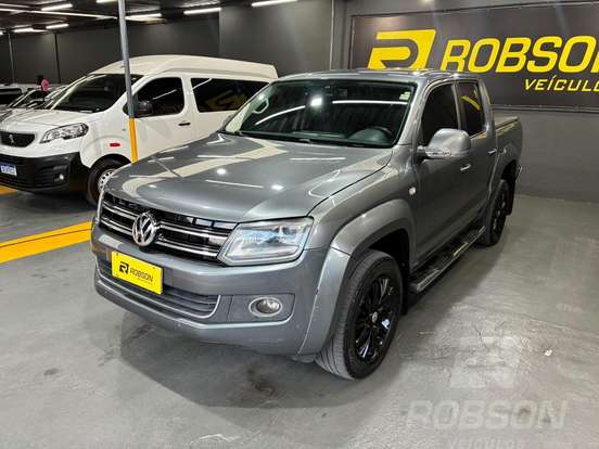 VOLKSWAGEN-AMAROK-2016
