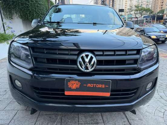 VOLKSWAGEN-AMAROK-2015
