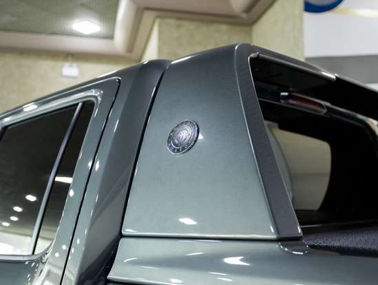 VOLKSWAGEN-AMAROK-2024