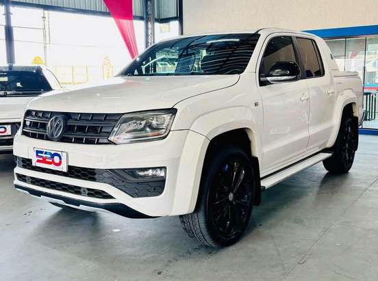 VOLKSWAGEN-AMAROK-2018