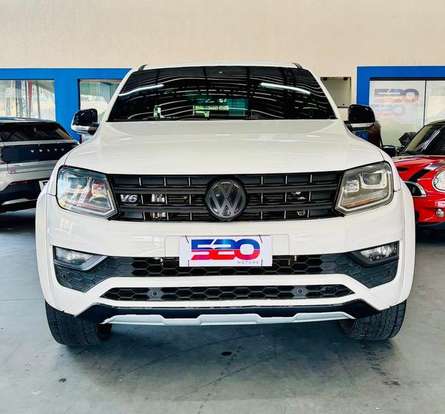 VOLKSWAGEN-AMAROK-2018