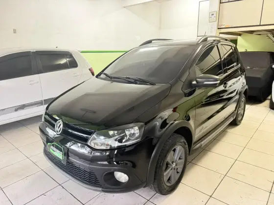 VOLKSWAGEN CROSSFOX 1.6 MI FLEX 8V 4P MANUAL