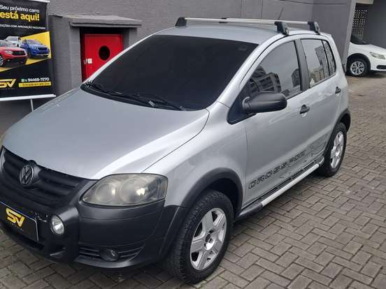 VOLKSWAGEN-CROSSFOX-1.6 MI FLEX 8V 4P MANUAL VOLKSWAGEN-CROSSFOX-2009