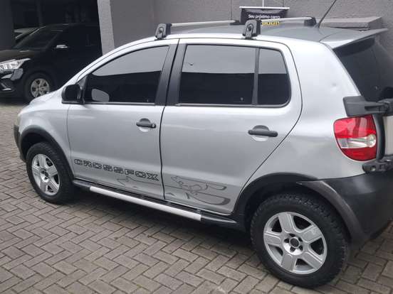 VOLKSWAGEN-CROSSFOX-1.6 MI FLEX 8V 4P MANUAL VOLKSWAGEN-CROSSFOX-2009