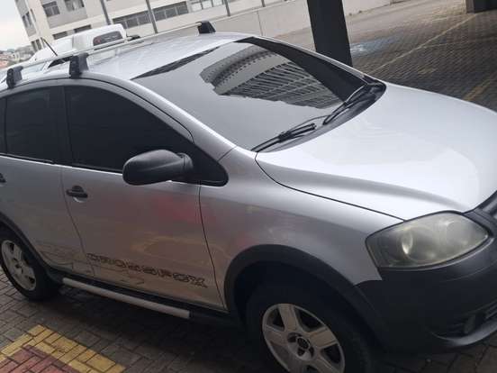 VOLKSWAGEN-CROSSFOX-1.6 MI FLEX 8V 4P MANUAL VOLKSWAGEN-CROSSFOX-2009