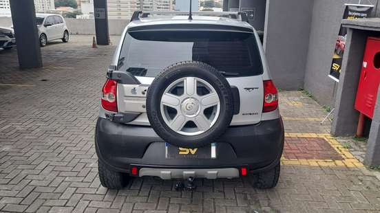 VOLKSWAGEN-CROSSFOX-2009
