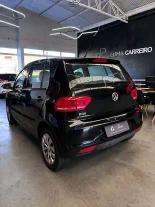 VOLKSWAGEN-FOX-1.0 MPI TRENDLINE 12V FLEX 4P MANUAL VOLKSWAGEN-FOX-2016