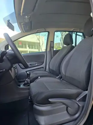 VOLKSWAGEN-FOX-1.6 MSI TOTAL FLEX CONNECT 4P MANUAL VOLKSWAGEN-FOX-2019