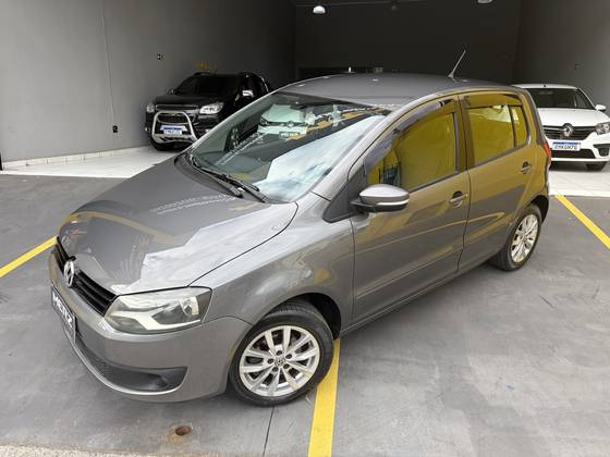 VOLKSWAGEN FOX 1.6 MI 8V FLEX 4P MANUAL