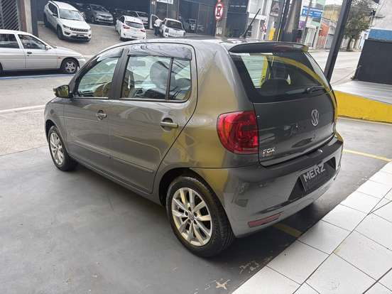 VOLKSWAGEN-FOX-1.6 MI 8V FLEX 4P MANUAL VOLKSWAGEN-FOX-2014