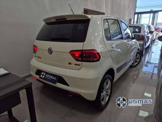 VOLKSWAGEN-FOX-1.6 MI ROCK IN RIO 8V FLEX 4P MANUAL VOLKSWAGEN-FOX-2016