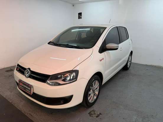 VOLKSWAGEN-FOX-1.6 MI ROCK IN RIO 8V FLEX 4P MANUAL VOLKSWAGEN-FOX-2013