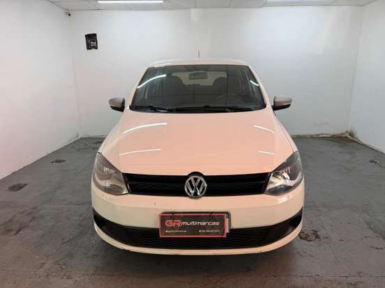VOLKSWAGEN-FOX-2013