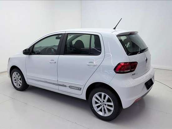 VOLKSWAGEN-FOX-1.6 MSI TOTAL FLEX CONNECT 4P MANUAL VOLKSWAGEN-FOX-2020