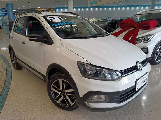 VOLKSWAGEN-FOX-2020