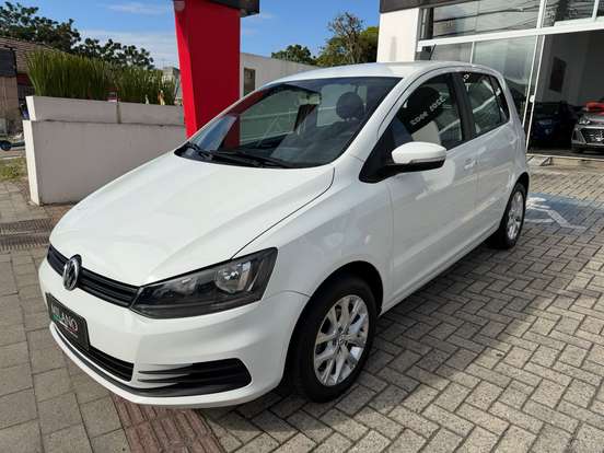 VOLKSWAGEN-FOX-1.6 MSI TRENDLINE 8V FLEX 4P MANUAL VOLKSWAGEN-FOX-2017