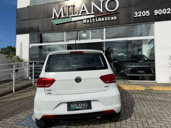 VOLKSWAGEN-FOX-1.6 MSI TRENDLINE 8V FLEX 4P MANUAL VOLKSWAGEN-FOX-2017