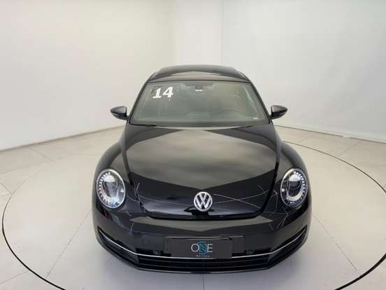 VOLKSWAGEN-FUSCA-2014