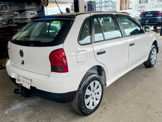 VOLKSWAGEN-GOL-1.0 MI 8V FLEX 4P MANUAL G.IV VOLKSWAGEN-GOL-2013