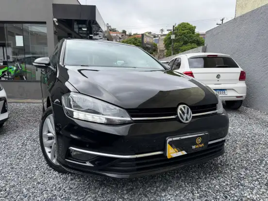 VOLKSWAGEN-GOLF-2017