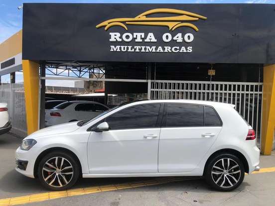 VOLKSWAGEN-GOLF-2014