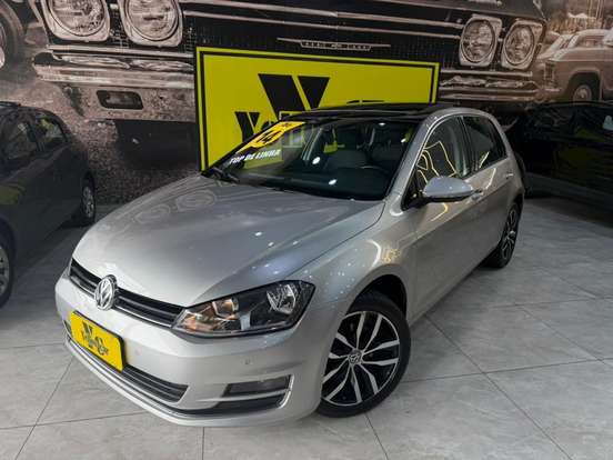 VOLKSWAGEN-GOLF-2013