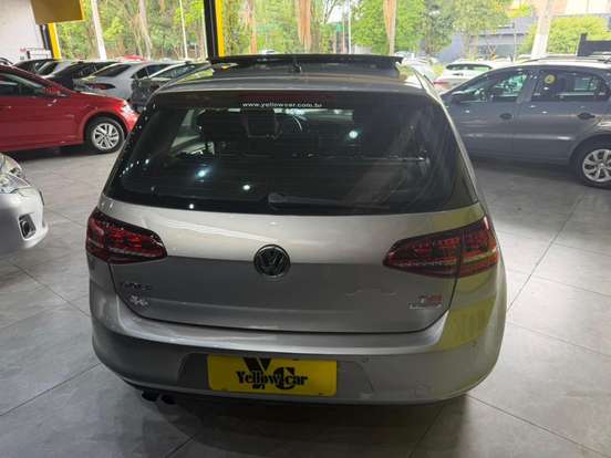 VOLKSWAGEN-GOLF-2013