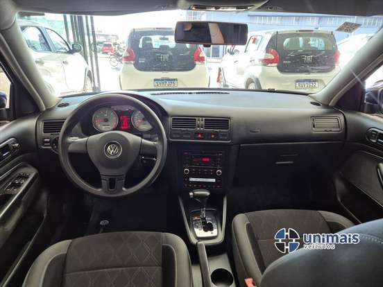 VOLKSWAGEN-GOLF-2.0 MI 8V FLEX 4P TIPTRONIC VOLKSWAGEN-GOLF-2014
