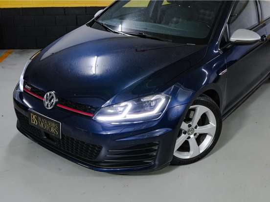 VOLKSWAGEN-GOLF-2.0 TSI GTI 16V TURBO GASOLINA 4P AUTOMÁTICO VOLKSWAGEN-GOLF-2017