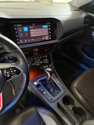 VOLKSWAGEN-JETTA-2023