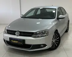 VOLKSWAGEN JETTA 2.0 TSI HIGHLINE 200CV GASOLINA 4P TIPTRONIC VOLKSWAGEN JETTA 2.0 TSI HIGHLINE 200CV GASOLINA 4P TIPTRONIC
