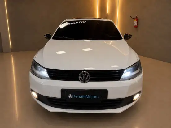 VOLKSWAGEN-JETTA-2.0 TSI HIGHLINE 211CV GASOLINA 4P TIPTRONIC VOLKSWAGEN-JETTA-2014