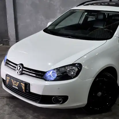 VOLKSWAGEN-JETTA-2.5 I VARIANT 20V 170CV GASOLINA 4P TIPTRONIC VOLKSWAGEN-JETTA-2012