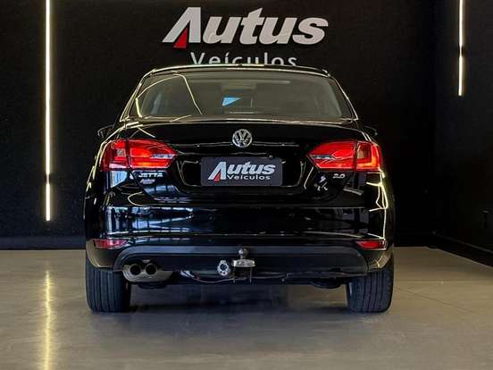 VOLKSWAGEN-JETTA-2.0 COMFORTLINE FLEX 4P TIPTRONIC VOLKSWAGEN-JETTA-2012