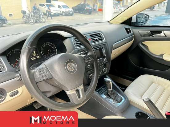 VOLKSWAGEN-JETTA-2.0 TSI HIGHLINE 200CV GASOLINA 4P TIPTRONIC VOLKSWAGEN-JETTA-2013