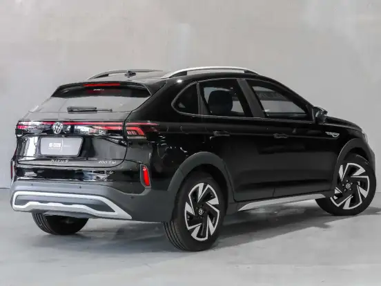 VOLKSWAGEN-NIVUS-1.0 200 TSI TOTAL FLEX HIGHLINE AUTOMÁTICO VOLKSWAGEN-NIVUS-2025