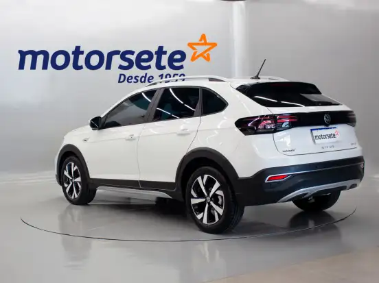 VOLKSWAGEN-NIVUS-1.0 200 TSI TOTAL FLEX HIGHLINE AUTOMÁTICO VOLKSWAGEN-NIVUS-2024