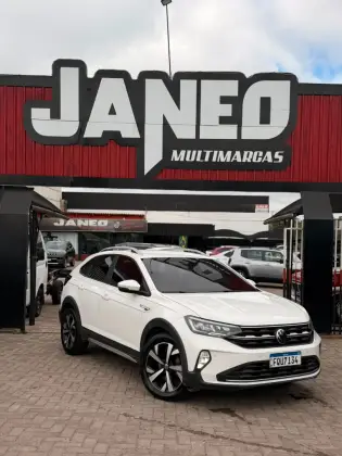 VOLKSWAGEN NIVUS 1.0 200 TSI TOTAL FLEX HIGHLINE AUTOMÁTICO